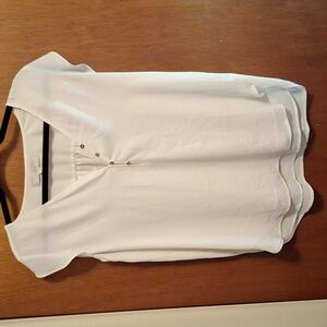 LOFT blouse in creamy white